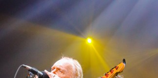 MR. BIG (Live in Osaka-jo Hall Osaka, 22/02 and Budokan, Tokyo, 25/02) Mr. Big