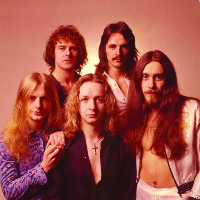 Judas Priest Photo 2 - Judas Priest pic '74 (Downing, Hinch, Halford, Tipton, Hill) Priest