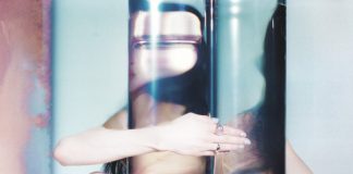 POPPY – “Empty hands” (Sumerian) Poppy