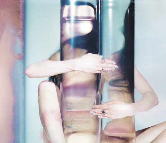 POPPY – “Empty hands” (Sumerian) Poppy