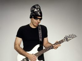 JOE SATRIANI interview 2006 Satriani